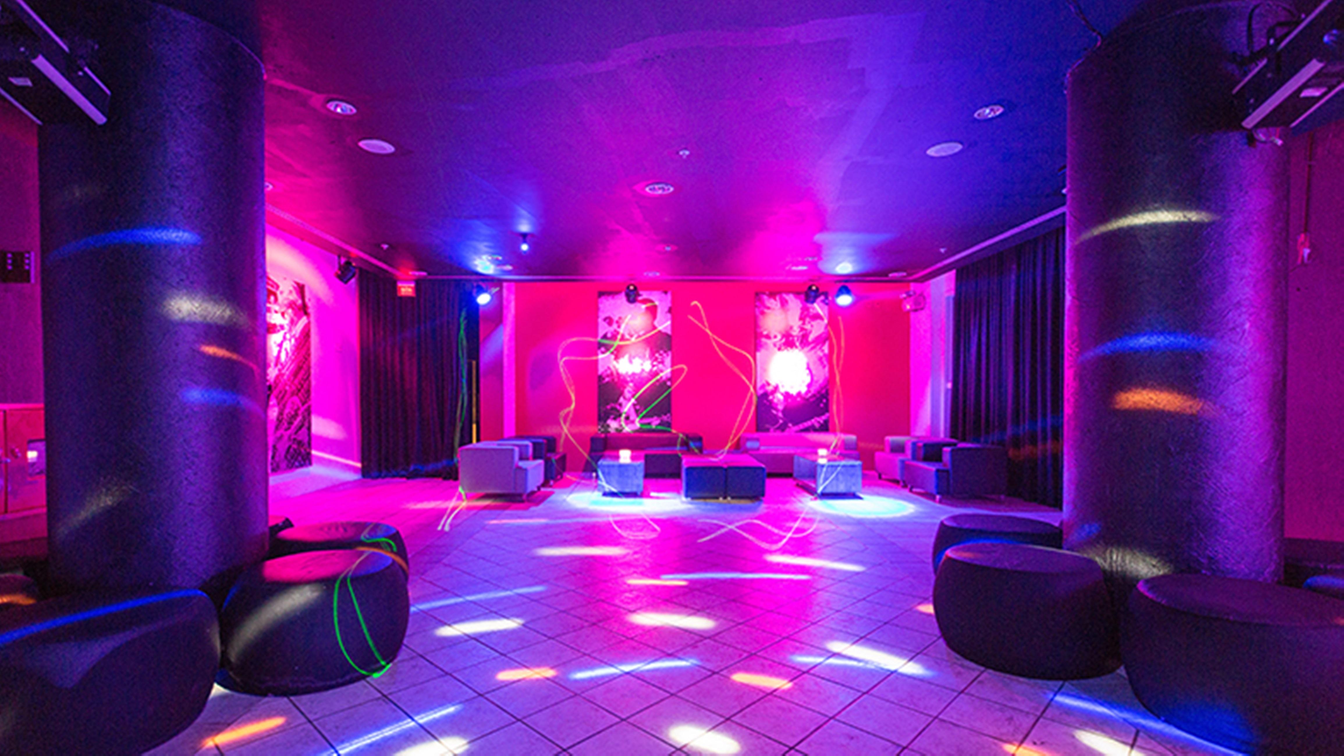 Vila Galé Eco Resort Angra - All Inclusive Angra dos Reis Exteriér fotografie The interior of the nightclub